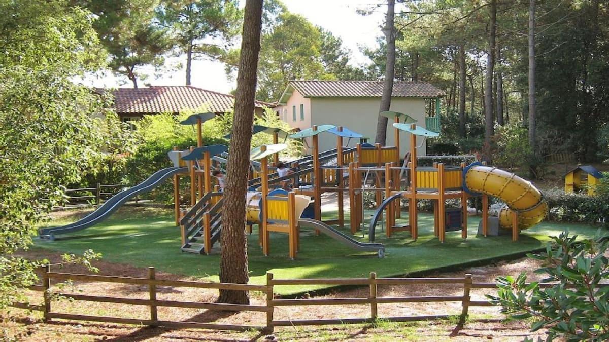 Maison Sur Golf Avec Piscine Chauffee A Lacanau Ocean Dış mekan fotoğraf